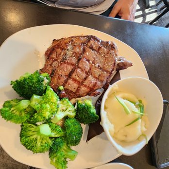 110 Grill - ribeye - New American Near Me - Woburn, Massachusetts