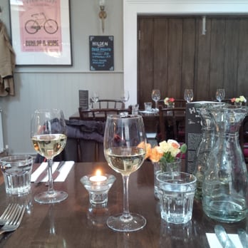 Molly's Yard - Irish Near Me - Belfast, BFS