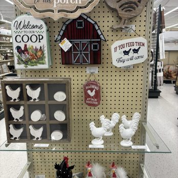 Hobby Lobby - Inside - Hobby Shops Near Me - Montebello, California