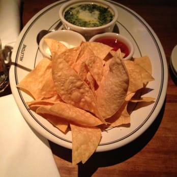 Hillstone - Spinach and artichoke dip - New American Near Me - San Francisco, California Hillstone - Spinach and artichoke dip - New American Near Me - San Francisco, California