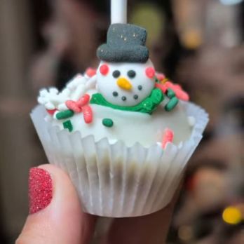 Buttercooky Bakery - Cake pop - Bakeries Near Me - Huntington, New York