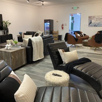 Purifi Iv - Our lounge - IV Hydration Near Me - Suwanee, Georgia Purifi Iv - Our lounge - IV Hydration Near Me - Suwanee, Georgia