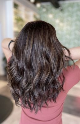 Golden Era Hair Studio by null