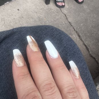 Flagstaff Nails Salon - If you're doing service like this. You should be unemployed! - Nail Salons Near Me - Flagstaff, Arizona Flagstaff Nails Salon - If you're doing service like this. You should be unemployed! - Nail Salons Near Me - Flagstaff, Arizona