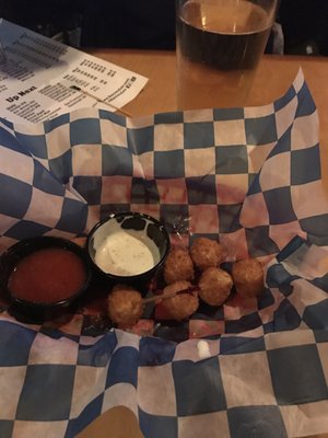 Banners Bar And Grill Visit Now 50 Photos 42 Reviews