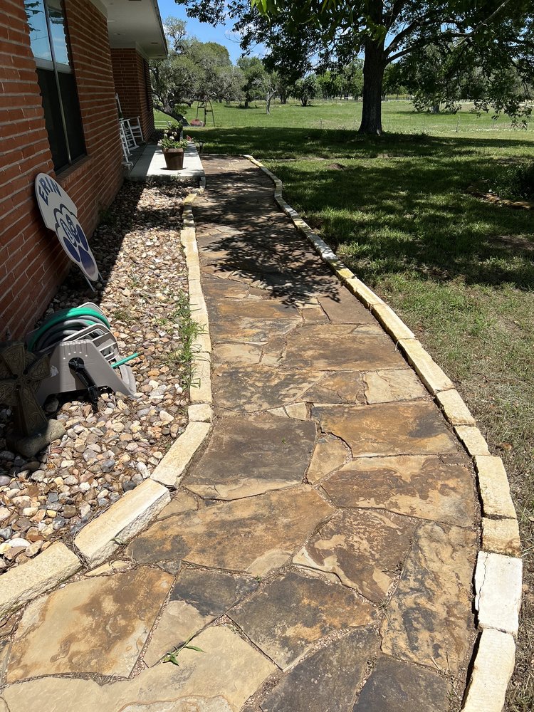 JO’S GREEN HUT & NURSERY Updated September 2024 1898 US Highway 90A