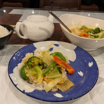 Phuket Royal - Panang vegetable and tofu - Thai Near Me - Ottawa, Ontario Phuket Royal - Panang vegetable and tofu - Thai Near Me - Ottawa, Ontario
