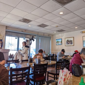Pho 75 - Dining room - Vietnamese Near Me - Rockville, Maryland Pho 75 - Dining room - Vietnamese Near Me - Rockville, Maryland