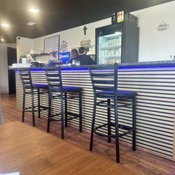 Kris’s Coney Island - Counter, tables or booths