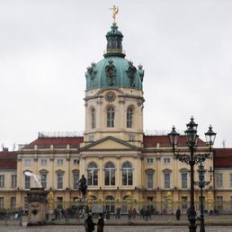Lovely palace, on a foggy day Lovely palace, on a foggy day
