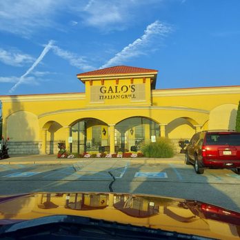Galo's Italian Grill - Outside - Italian Near Me - Richmond, Indiana
