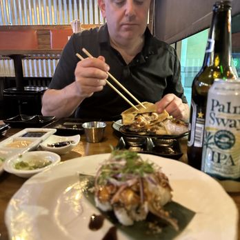 El Pez - Sushi Bars Near Me - San Diego, California El Pez - Sushi Bars Near Me - San Diego, California