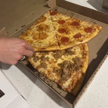 Pizza Alley - Pizza Near Me - Denver, Colorado Pizza Alley - Pizza Near Me - Denver, Colorado