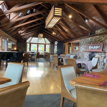 Kula Lodge & Restaurant - Breakfast & Brunch Near Me - Kula, Hawaii Kula Lodge & Restaurant - Breakfast & Brunch Near Me - Kula, Hawaii