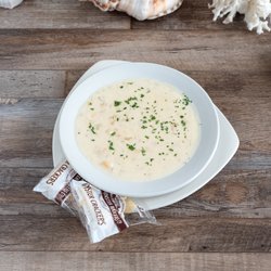 Island Grill Seafood & Steakhouse - New England Clam Chowder (Bowl)