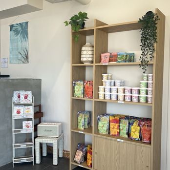 Salt & Foam Coffee - interior decor - Coffee & Tea Near Me - Newport Beach, California Salt & Foam Coffee - interior decor - Coffee & Tea Near Me - Newport Beach, California