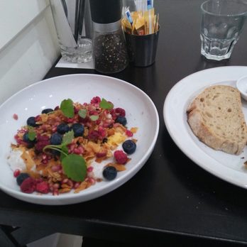 Bruno's - Chilled porridge breakfast. - Cafes Near Me - Tarragindi, QLD Bruno's - Chilled porridge breakfast. - Cafes Near Me - Tarragindi, QLD