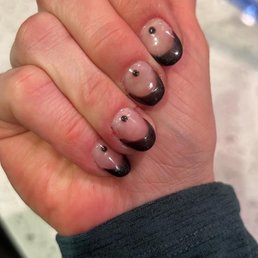 Sculpted short tips to help my nails heal from prior damage from many other salons.