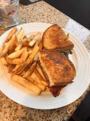 Flying Pig Cafe by null