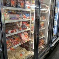 Revel's Meats & Groceries