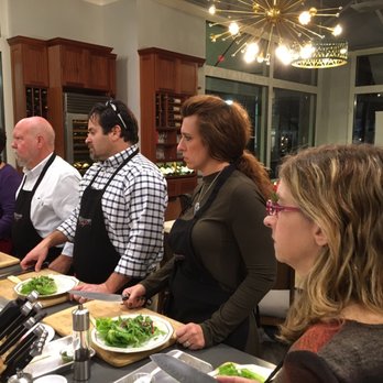 In the Kitchen with Chef Bob Waggoner - Now she is paying attention! - Cooking Classes Near Me - Charleston, South Carolina In the Kitchen with Chef Bob Waggoner - Now she is paying attention! - Cooking Classes Near Me - Charleston, South Carolina