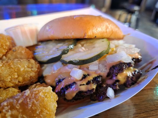 Stay Tuned Burgers by null