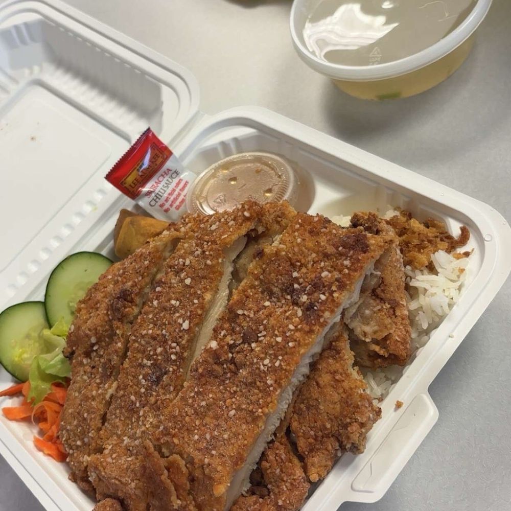 Big Boss Banh Mi - Boss Lady Fried chicken box - Vietnamese Near Me - Houston, Texas Big Boss Banh Mi - Boss Lady Fried chicken box - Vietnamese Near Me - Houston, Texas