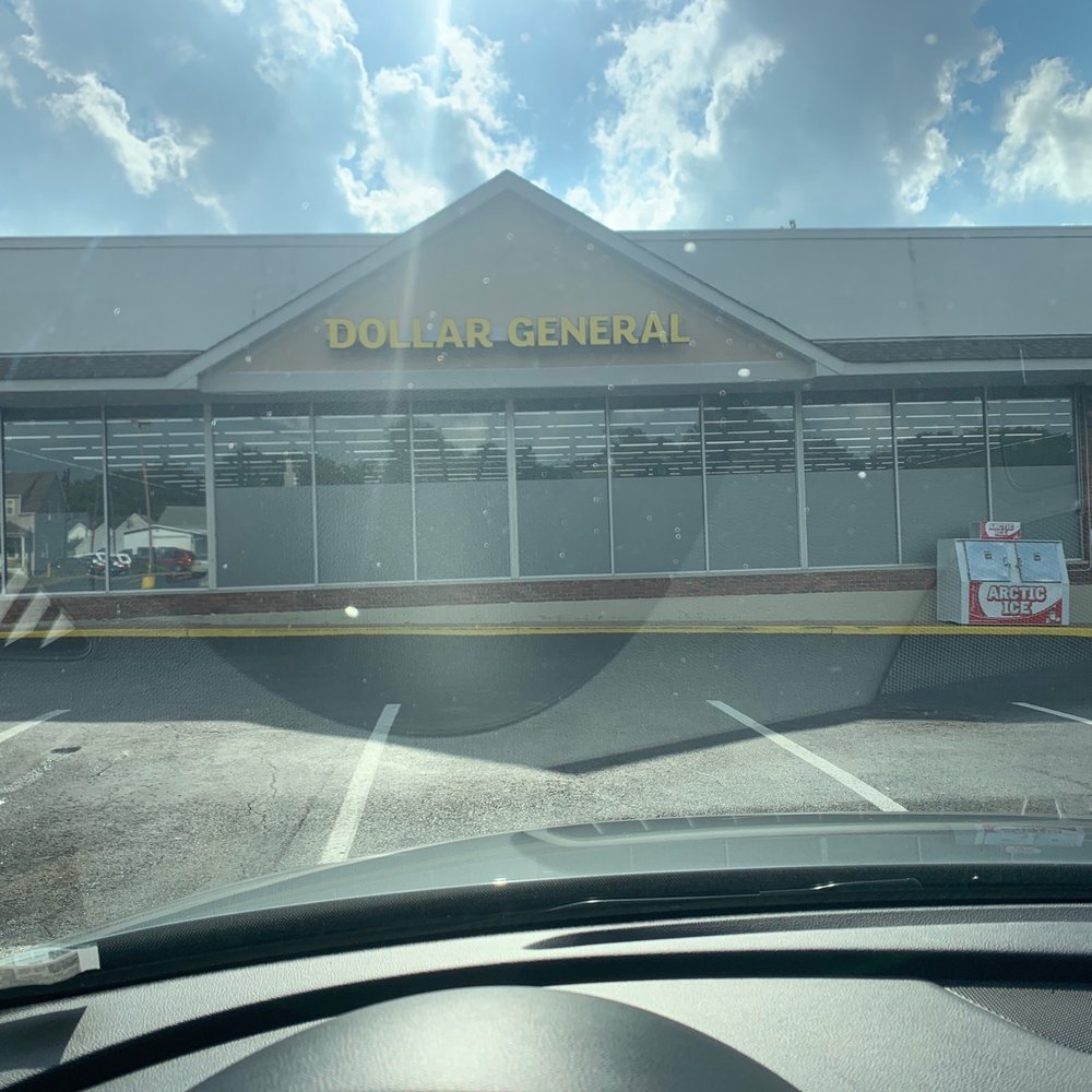 Dollar General - the front of a dollar general store - Discount Store Near Me - Saint Charles, Missouri