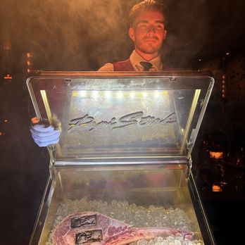 Papi Steak Miami Beach - THE BEEF CASE - Steakhouses Near Me - Miami Beach, Florida Papi Steak Miami Beach - THE BEEF CASE - Steakhouses Near Me - Miami Beach, Florida