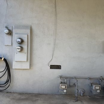 HDJ Electric Service - Old electrical panel for 3 units - Electricians Near Me