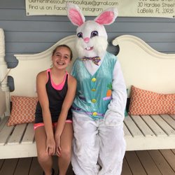 Clementine's Southern Boutique - Easter Bunny visiting!