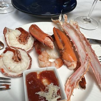 The Circle at The Breakers - Seafood - Breakfast & Brunch Near Me - Palm Beach, Florida