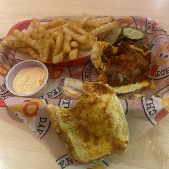 Dave's Hot Chicken - Chicken Dave's #4 1 Slider with Fries - Chicken Shop Near Me - Spring, Texas Dave's Hot Chicken - Chicken Dave's #4 1 Slider with Fries - Chicken Shop Near Me - Spring, Texas