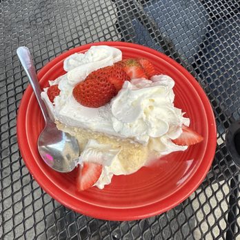 Chimborazo - Tres leches - Latin American Near Me - Minneapolis, Minnesota