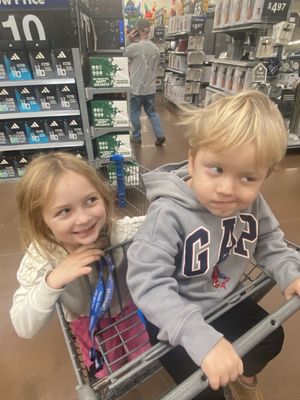 Walmart Supercenter by null