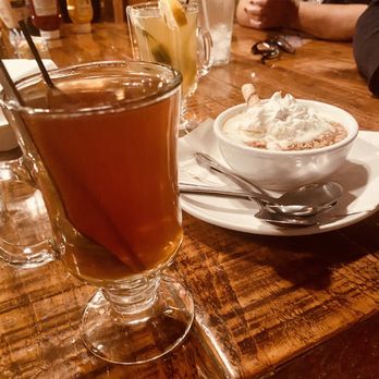 Starved Rock Lodge - Spiked apple cider - Hotels Near Me - Oglesby, Illinois