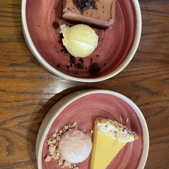 Novel Restaurant - Chocolate Mousse Cake & Lemon Tart - New American Near Me - Kansas City, Missouri Novel Restaurant - Chocolate Mousse Cake & Lemon Tart - New American Near Me - Kansas City, Missouri
