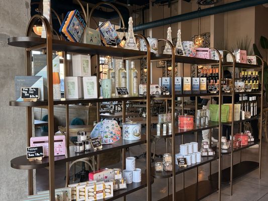 Le Cafe Central by null