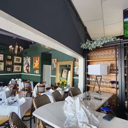 Mario's Catalina