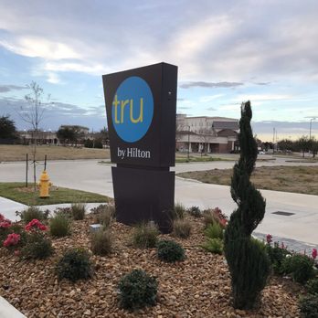 Tru by Hilton Lafayette River Ranch - Business sign - Hotels Near Me - Lafayette, Louisiana Tru by Hilton Lafayette River Ranch - Business sign - Hotels Near Me - Lafayette, Louisiana