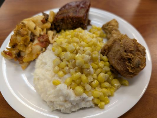 Golden Corral Buffet & Grill by null