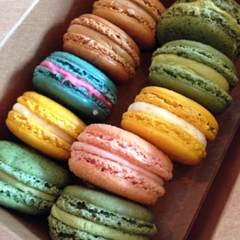 La Tour Cafe - Macarons !! - Cafes Near Me - Honolulu, Hawaii