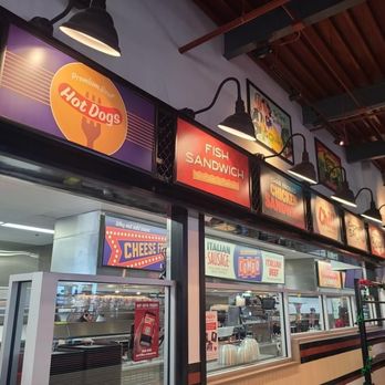 Portillo's - Burgers Near Me - Surprise, Arizona