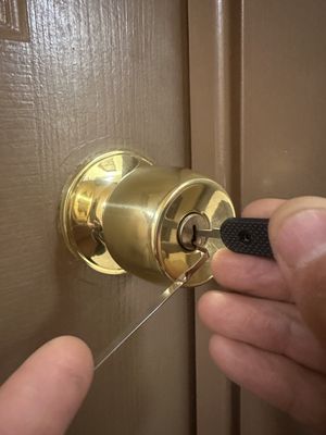 Steadfast Locksmith Services