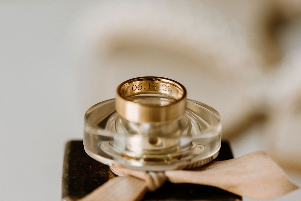 GOLD CREATIONS Updated October 2024 10 Photos & 14 Reviews 16150 W Bluemound Rd