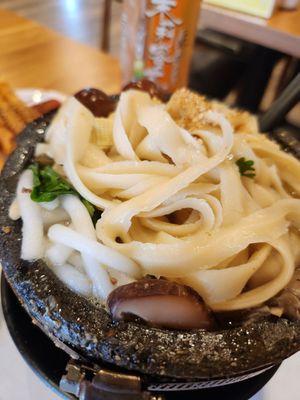 粉爱面 Potato Powder Love Noodle by null