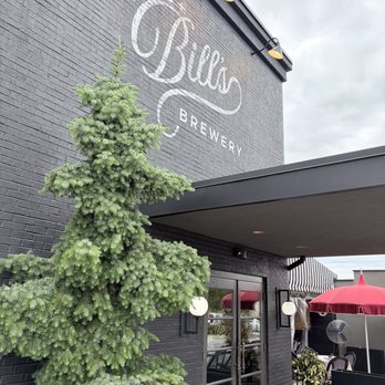Will’s + Bill’s Brewery and Restaurant - Front entrance w/patio seating - Breweries Near Me - Berwyn, Pennsylvania Will’s + Bill’s Brewery and Restaurant - Front entrance w/patio seating - Breweries Near Me - Berwyn, Pennsylvania