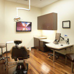True Oral, Facial & Dental Implant Surgery