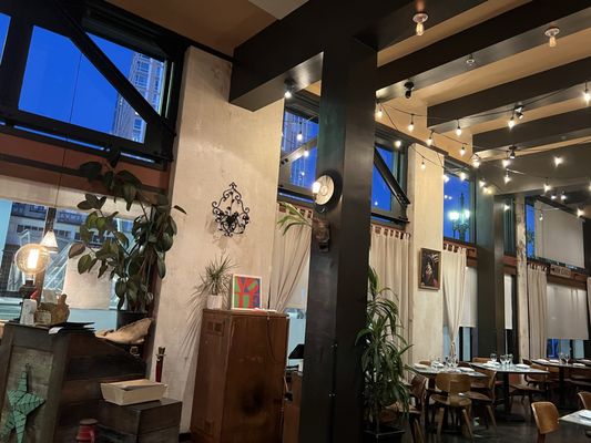 Revival Bar+Kitchen by null