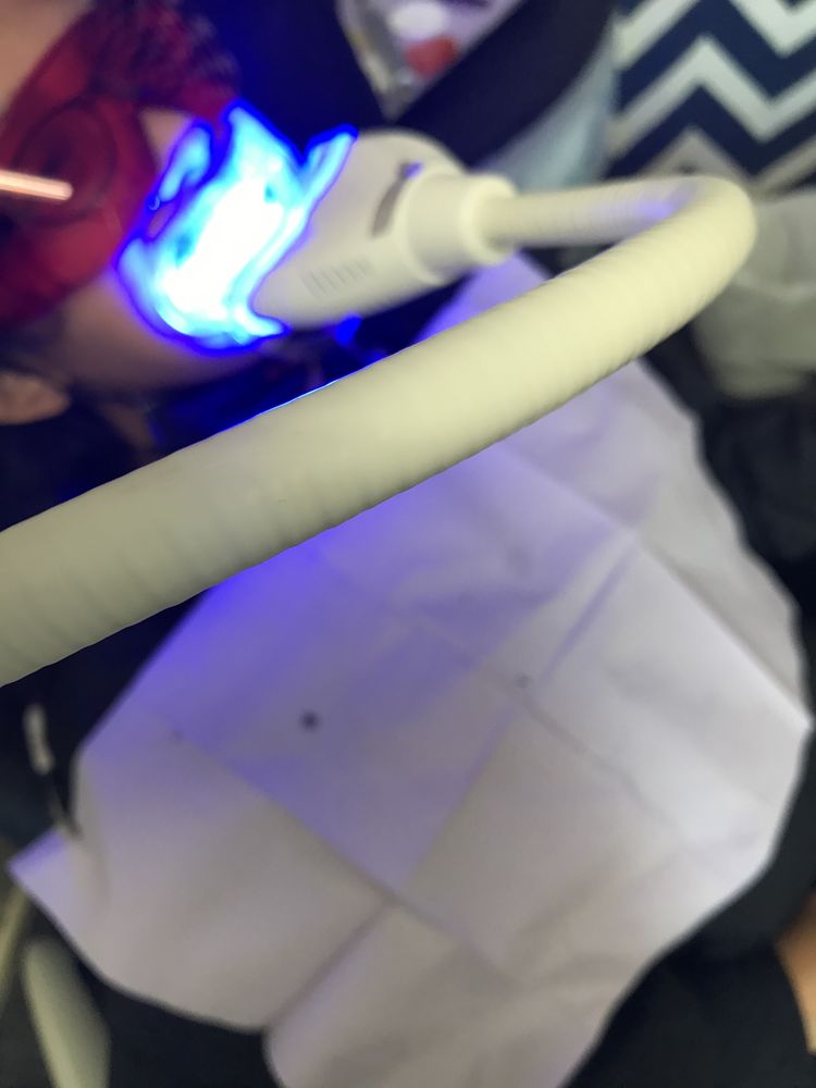 Purely Whites Teeth Whitening Logo